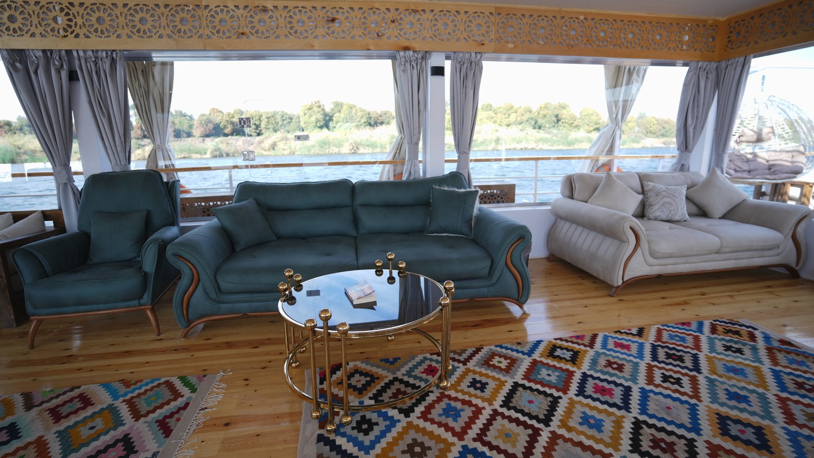 Soul of the Nile restaurant and dining area photo 4